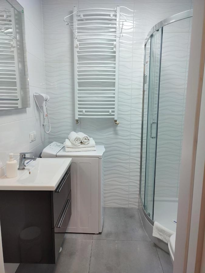 Apartament Nadolnik Bezplatny Parking Klucze W Skrytce Rachunek 포즈난 외부 사진